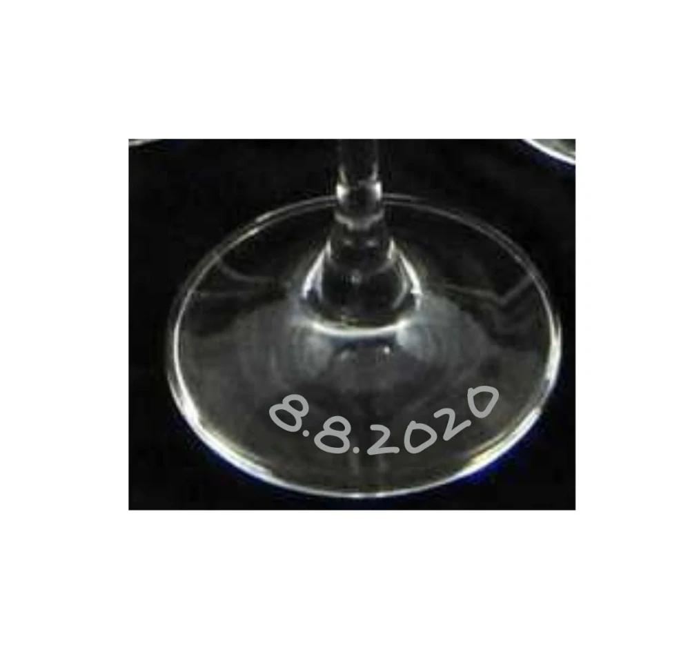 Svatební skleničky Nevěsta a Ženich s datem svatby na dýnku, 2 ks