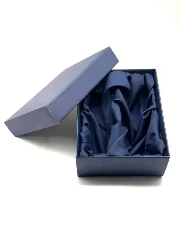 Svatební skleničky na víno Motýly, 2 ks